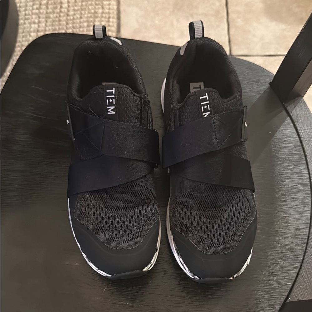Black Athletic Slip-On Shoes with Mesh Toe